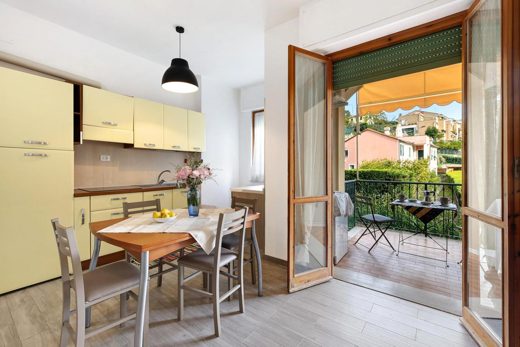 Апартаменты Bilocale Sul Borgo Финале Лигуре Экстерьер фото
